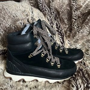 Sorel Kinetic Conquest Womens 7 | Black